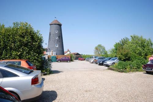 Yaxham Mill Bed & Breakfast Dereham Exterior photo